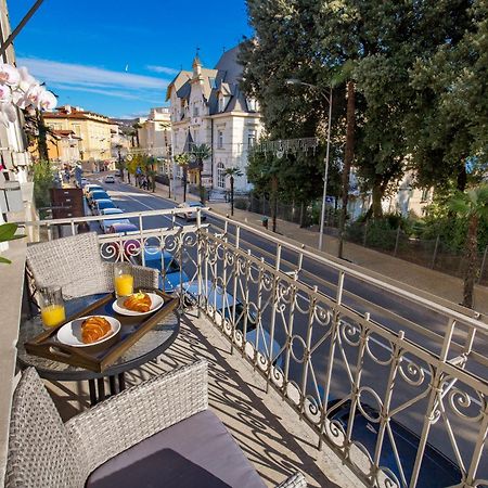 Villa Sokol Apartments Opatija Center Номер фото